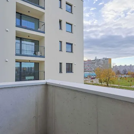 Modern Near & Free Parking & Easy Access 브라티슬라바
